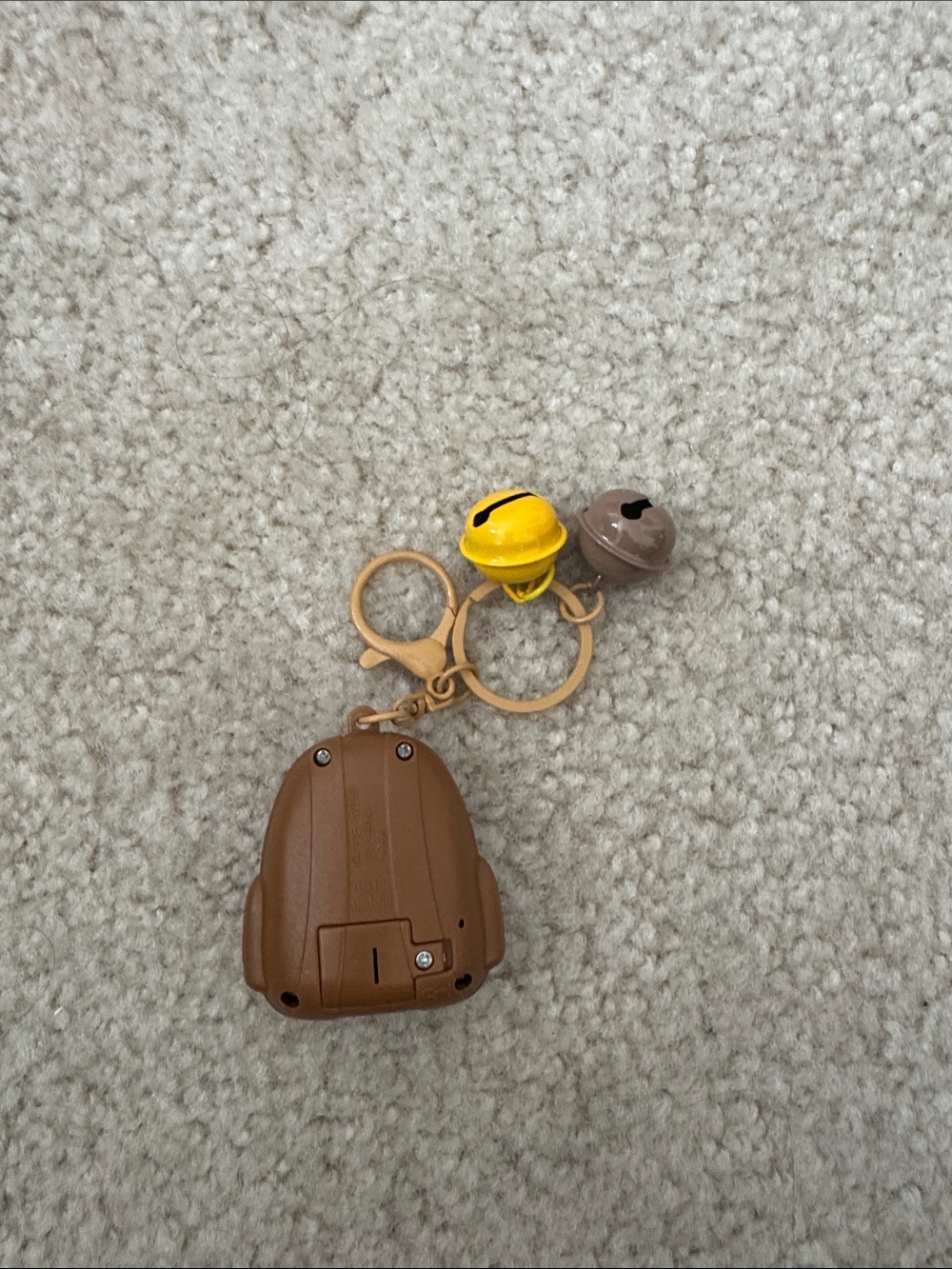 Capybara Light up Keychain - Picture 2 of 3